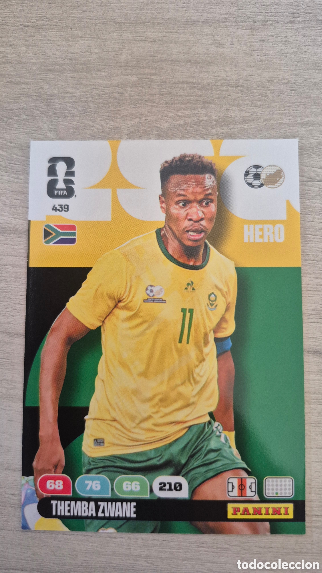 Figurine di Calcio: N&deg;439 Sud&aacute;frica Themba Zwane Adrenalyn FIFA World Cup 26