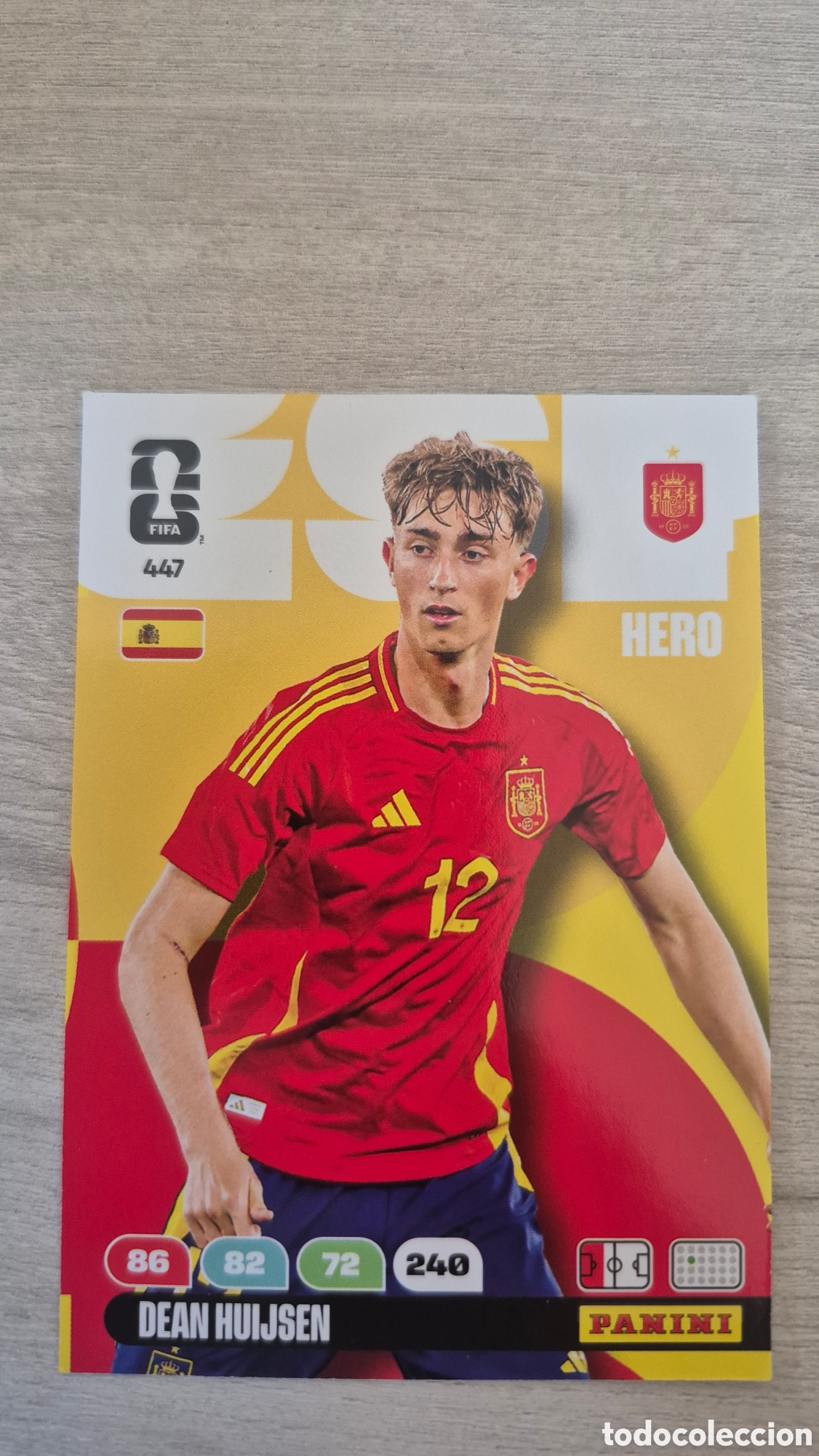 Cartes &agrave; collectionner de Football: N&deg;447 Espa&ntilde;a Dean Huijsen Adrenalyn FIFA World Cup 26