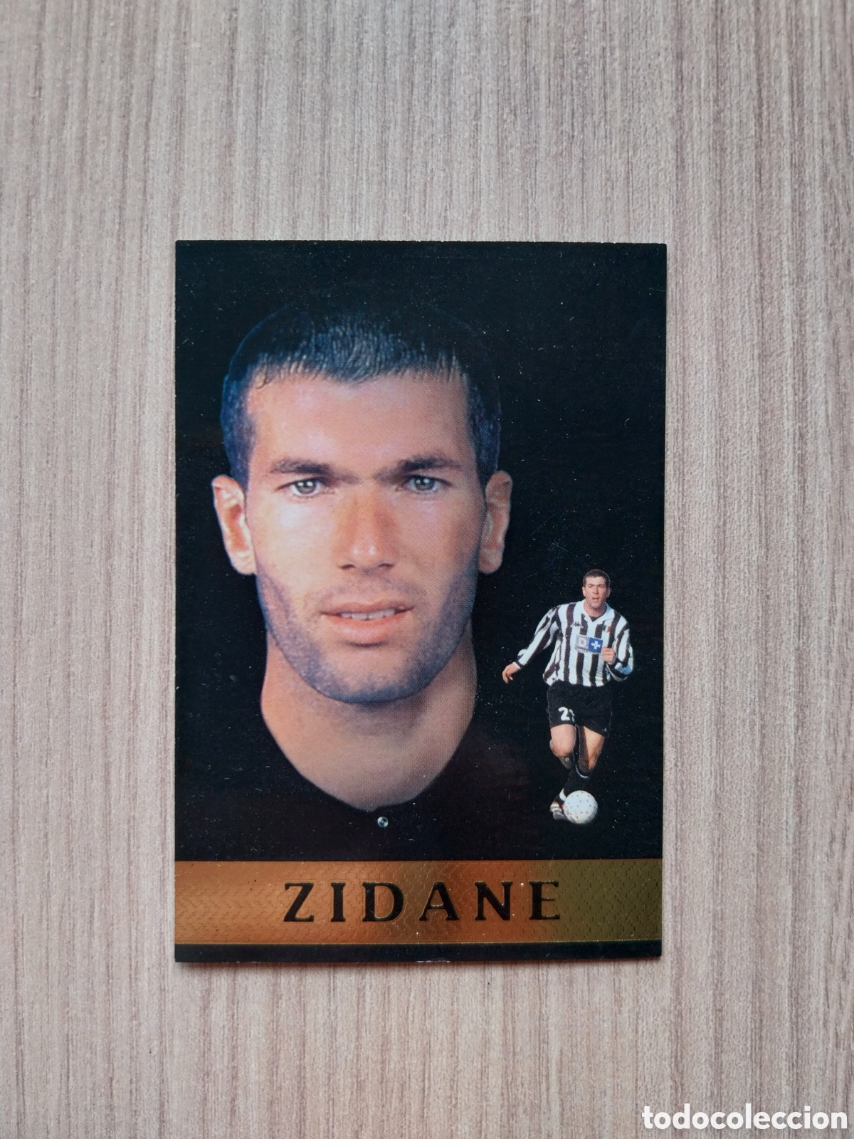 Fu&szlig;ball-Sticker: ZINEDINE ZIDANE STELLE 98 99 N&deg; 441 CALCIATORI 1999 2000 99 00 JUVENTUS MUNDICROMO ITALIA F&Uacute;TBOL