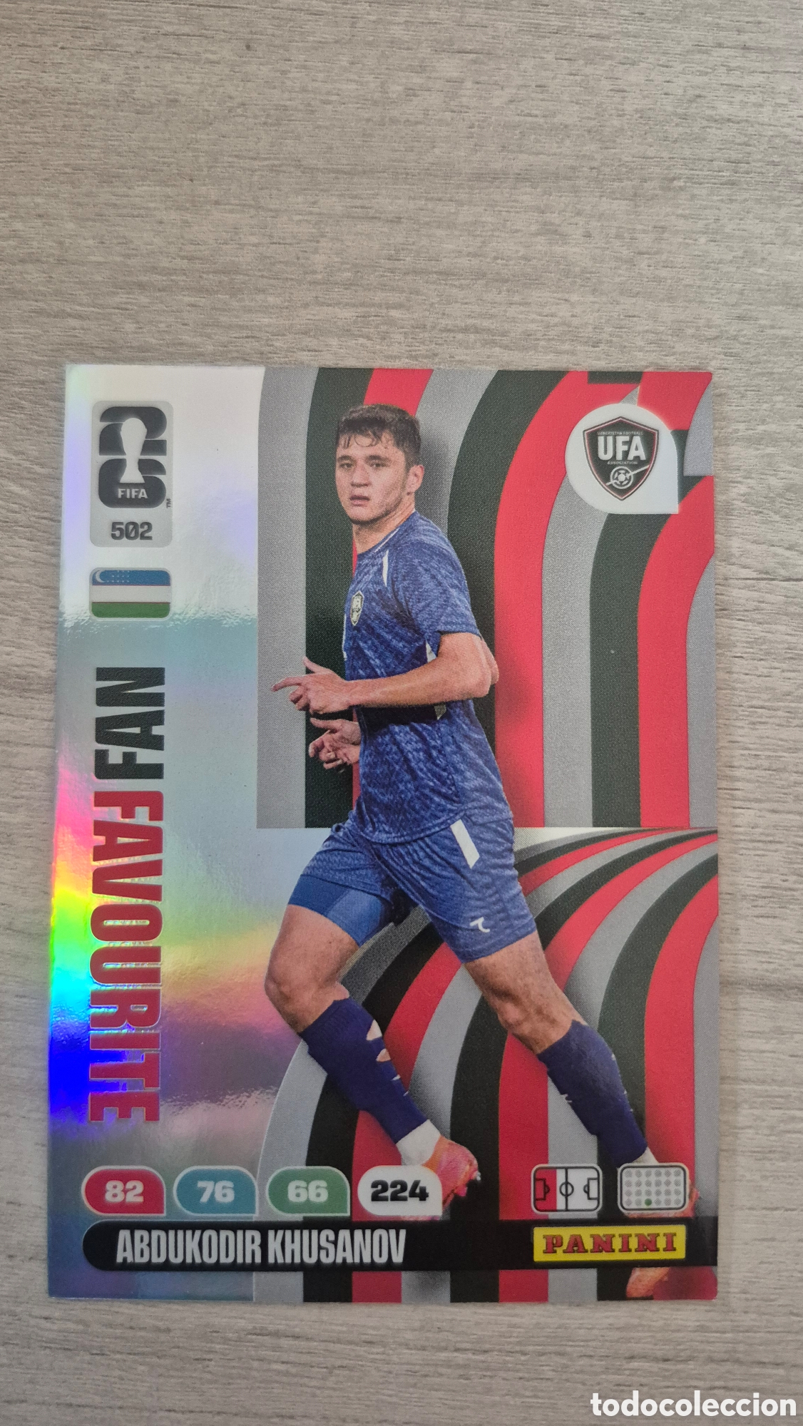 Cartes &agrave; collectionner de Football: N&deg;502 Fan Favourite Uzbekistan Abdukodir Khusanov Adrenalyn FIFA World Cup 26