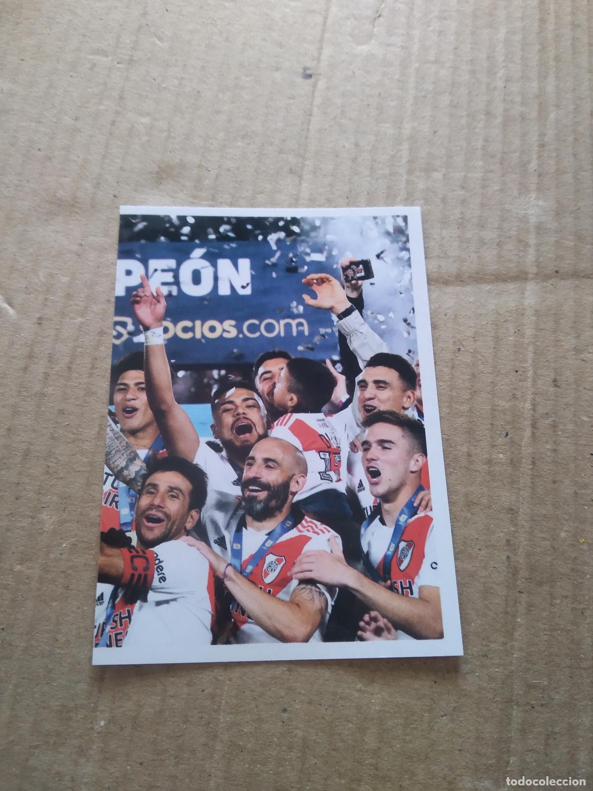 Cartes &agrave; collectionner de Football: 483 EQUIPO TORNEO LIGA PROFESIONAL RIVER PLATE CROMO FUTBOL ARGENTINO PANINI LIGA ARGENTINA 2022