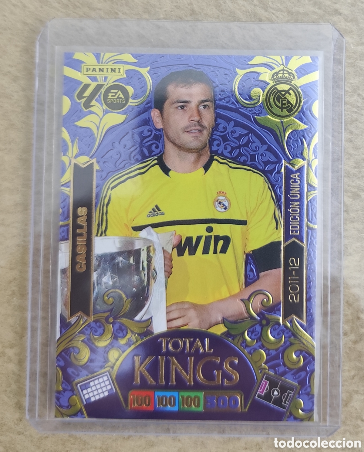 Cromos de F&uacute;tbol: LIGA ADRENALYN XL CASILLAS DREAM BOX TOTAL KINGS