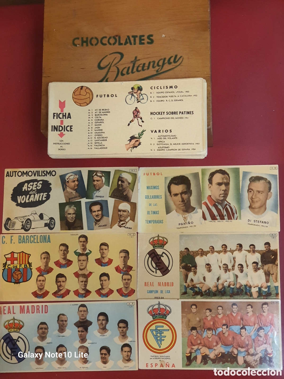 Cromos de F&uacute;tbol: FICHERO DEPORTIVO BATANGA COMPLETO 67 CROMOS Y CAJA MADERA DI STEFANO KUBALA FANGIO 1953 1954 1955