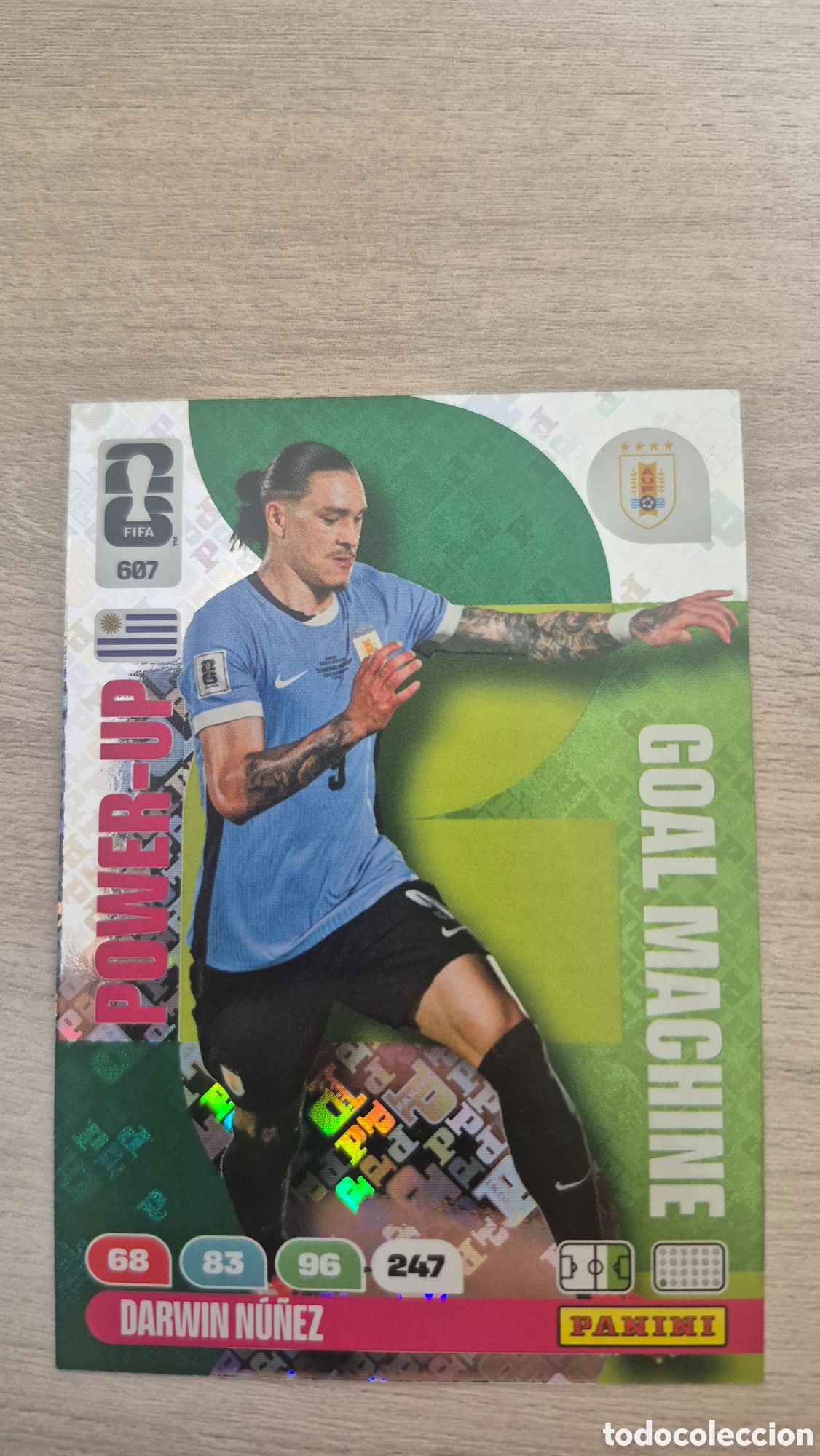 Cartes &agrave; collectionner de Football: N&deg;607 Power-Up Goal Machine Darwin Nu&ntilde;ez Adrenalyn FIFA World Cup 26