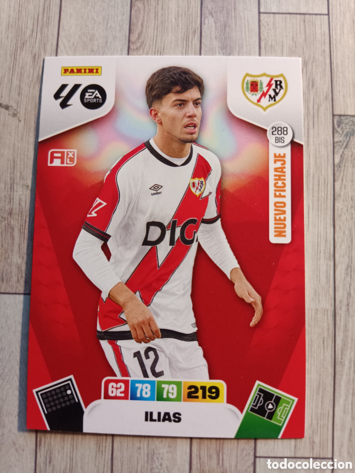 Cromos de F&uacute;tbol: 288 BIS ILIAS RAYO VALLECANO NUEVO FICHAJE ADRENALYN XL LIGA 2025 2026 PANINI 25 26