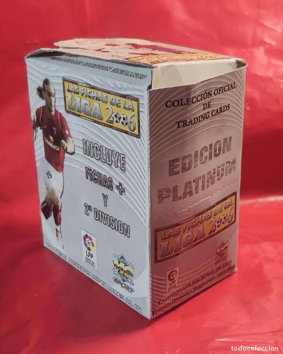 Cromos de F&uacute;tbol: Caja con 25 sobres sin abrir Mundicromo 2006 edici&oacute;n Platinum