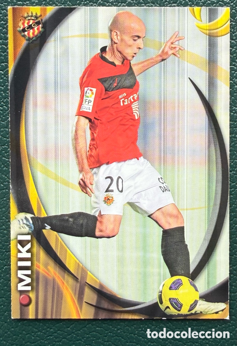 Figurine di Calcio: 1081 MIKI GIMNASTIC DE TARRAGONA FICHAS ALBUM MUNDICROMO 2010 2011 10 11