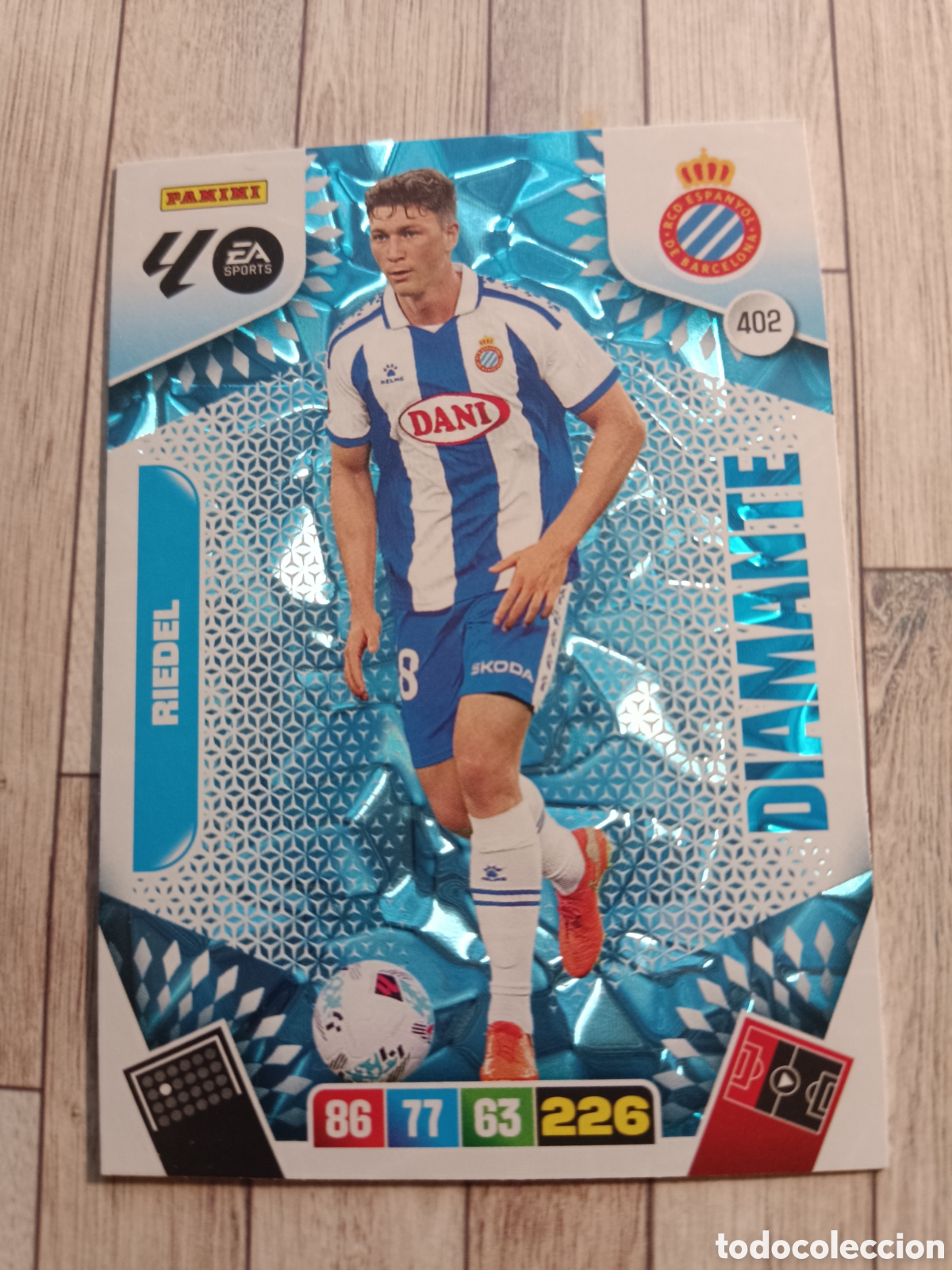 Cromos de F&uacute;tbol: 402 RIEDEL DIAMANTE ESPA&Ntilde;OL ESPANYOL ADRENALYN XL 2025 2026 PANINI 25 26