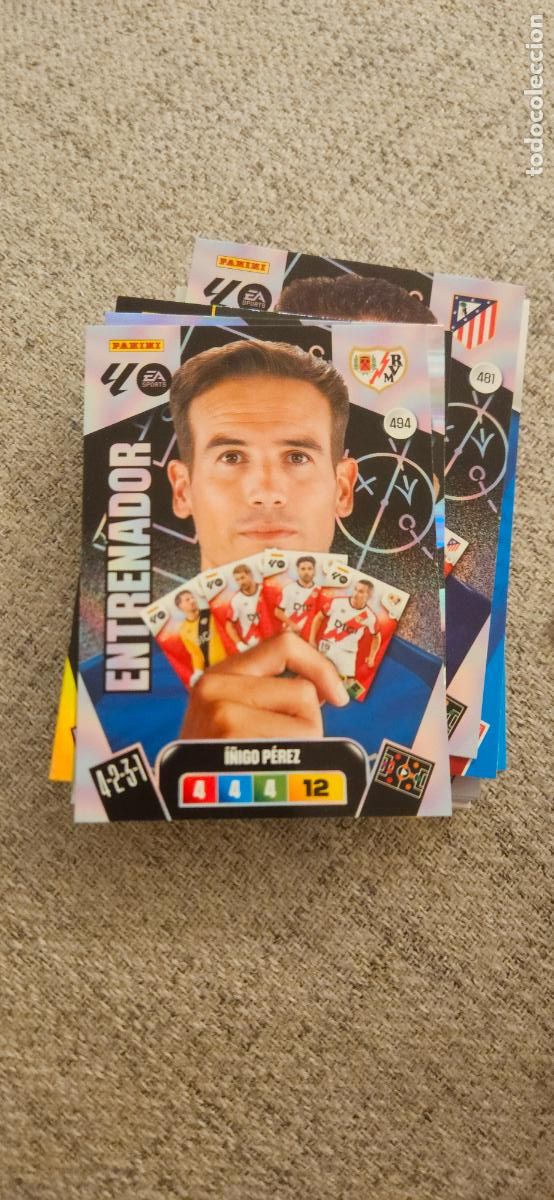 Fu&szlig;ball-Sticker: adrenalyn 494 entrenador rayo vallecano i&ntilde;igo perez 2025 2026 25 26 trading card