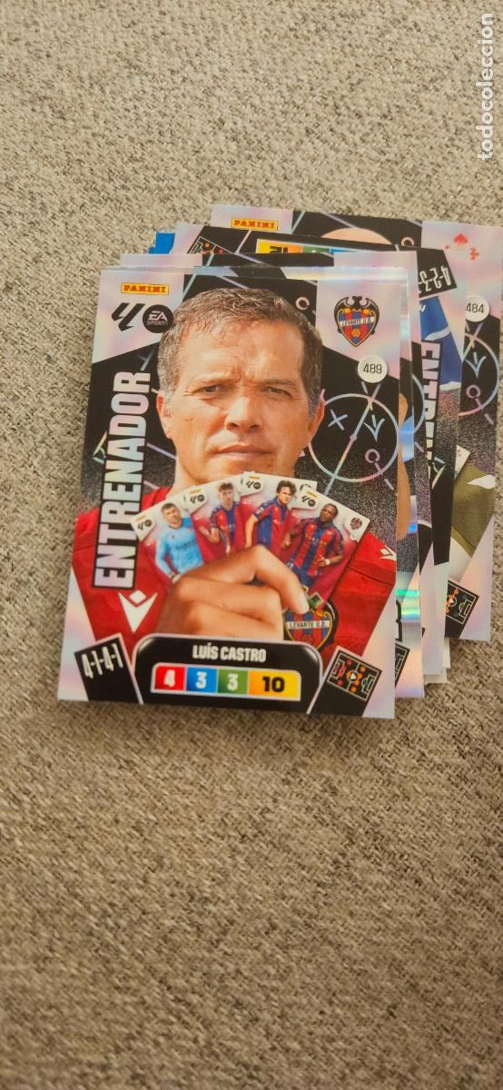 Cartes &agrave; collectionner de Football: adrenalyn489 luis castro levante 2025 2026 25 26 trading card