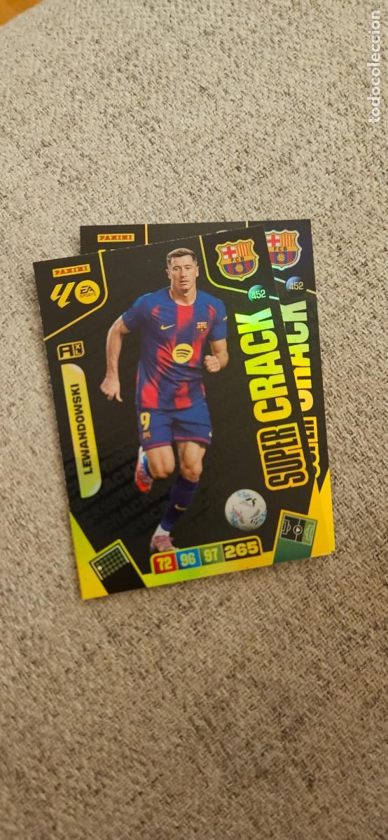 Cartes &agrave; collectionner de Football: super crack 452 lewandowski barcelona adrenalyn 2025 2026 25 26 trading card
