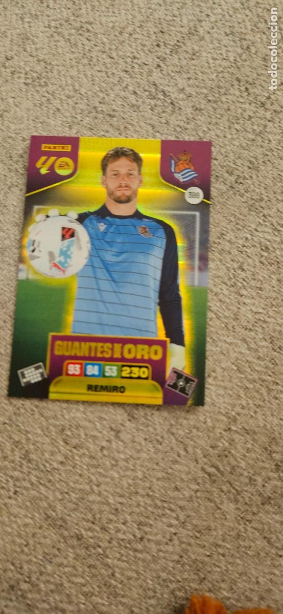 Football Stickers: GUANTES DE ORO 388 remiro real sociedad adrenalyn 2025 2026 25 26 trading card