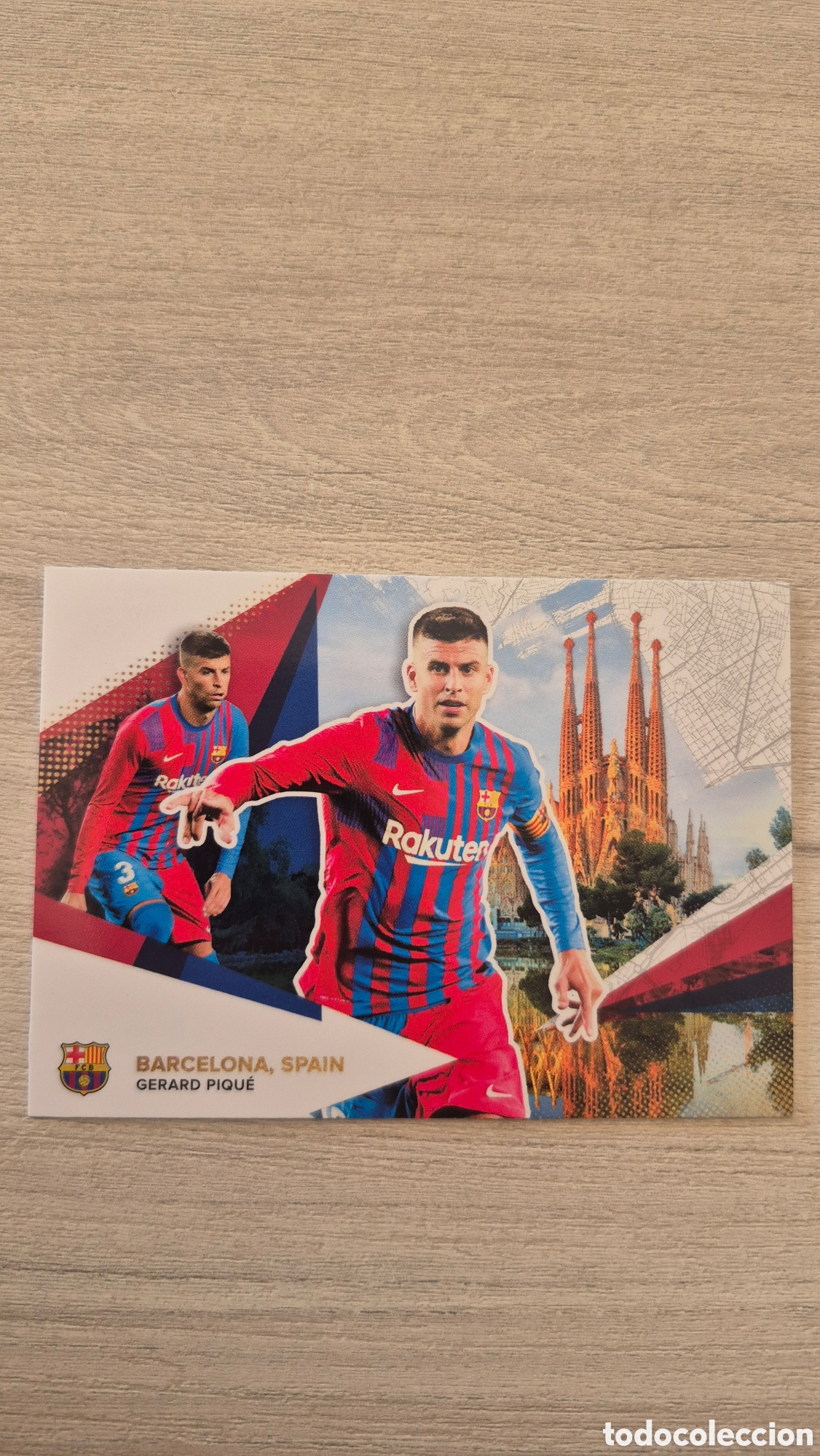 Figurine di Calcio: N&deg;32 Gerard Pique Topps FC Barcelona 2021