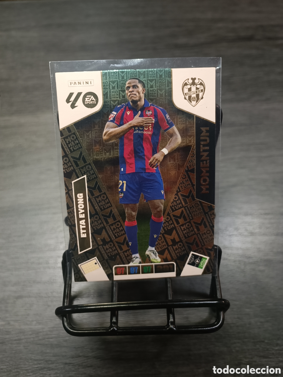 Cromos de F&uacute;tbol: Momentum Etta Eyong Adrenalyn 2025 2026