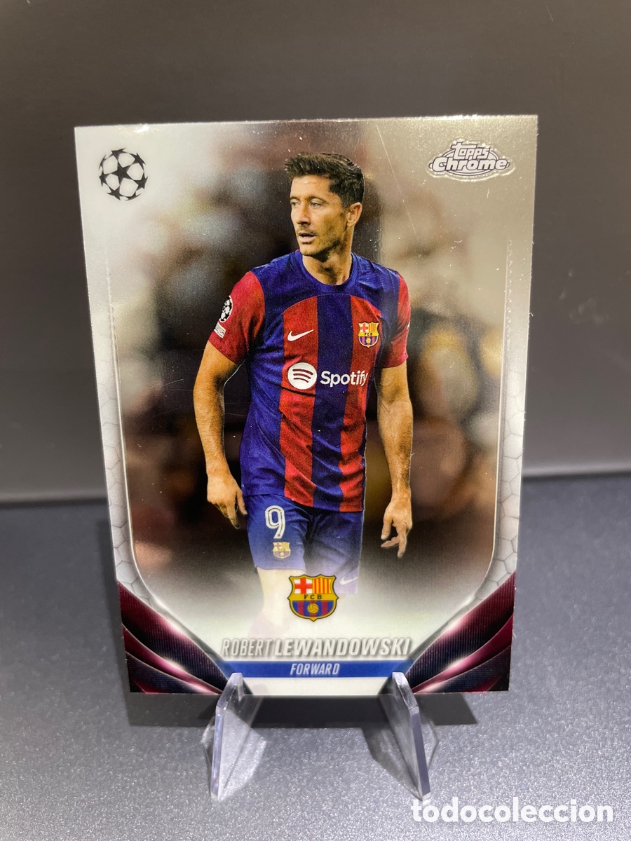 Cartes &agrave; collectionner de Football: Robert Lewandowski 11 Topps Chrome 2024 FC Barcelona