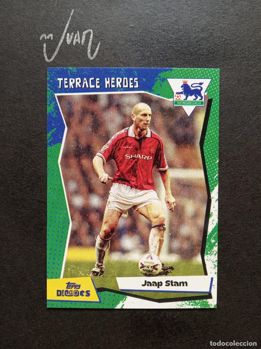 Cromos de F&uacute;tbol: TERRACE HEROES JAAP STAM MANCHESTER UNITED ⚽ TOPPS &reg; DECADES 1990's PREMIER LEAGUE 2025 25 NUEVO