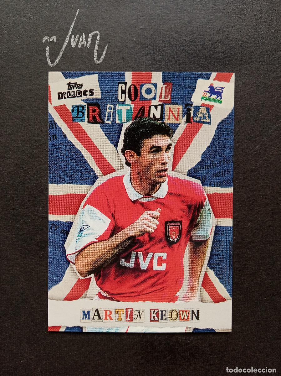 Figurine di Calcio: COOL BRITANNIA MARTIN KEOWN ARSENAL ⚽ TOPPS &reg; DECADES 1990's PREMIER LEAGUE 2025 25 NUEVO