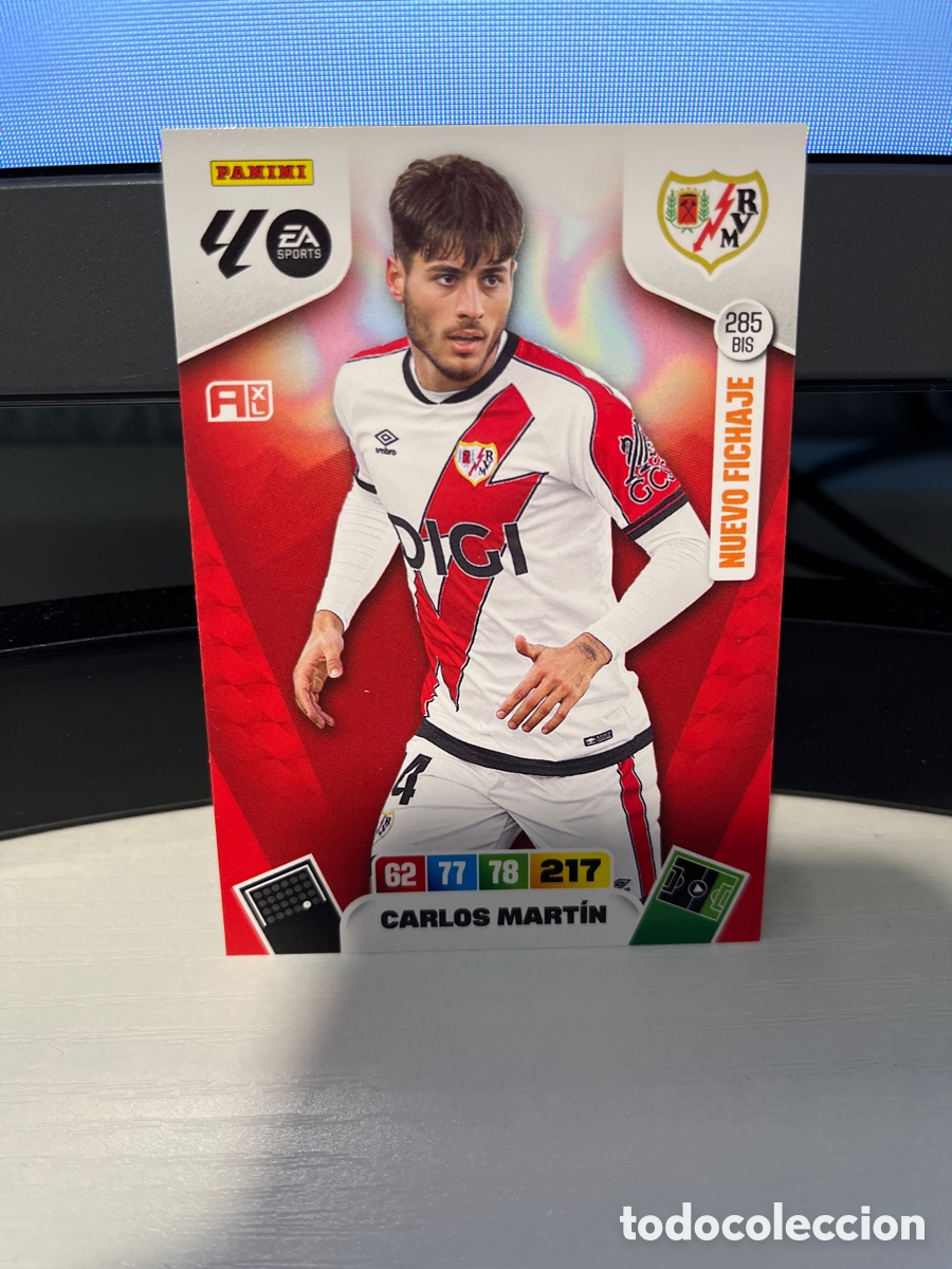 Cromos de F&uacute;tbol: Carlos Mart&iacute;n rayo Vallecano nuevo fichaje adrenalyn 2025/26