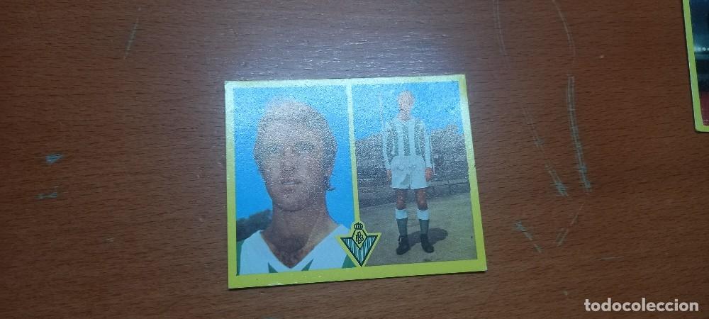 Football Stickers: ESTE 72-73 CROMO ROSELLO DESPEGADO