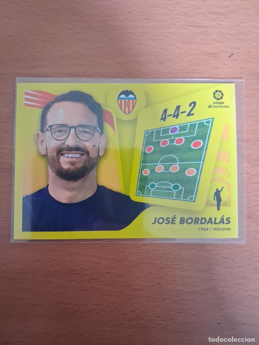Fu&szlig;ball-Sticker: Ediciones Este Liga 2021 2022 21 22 Valencia CF 2 Entrenador Jose Bordalas