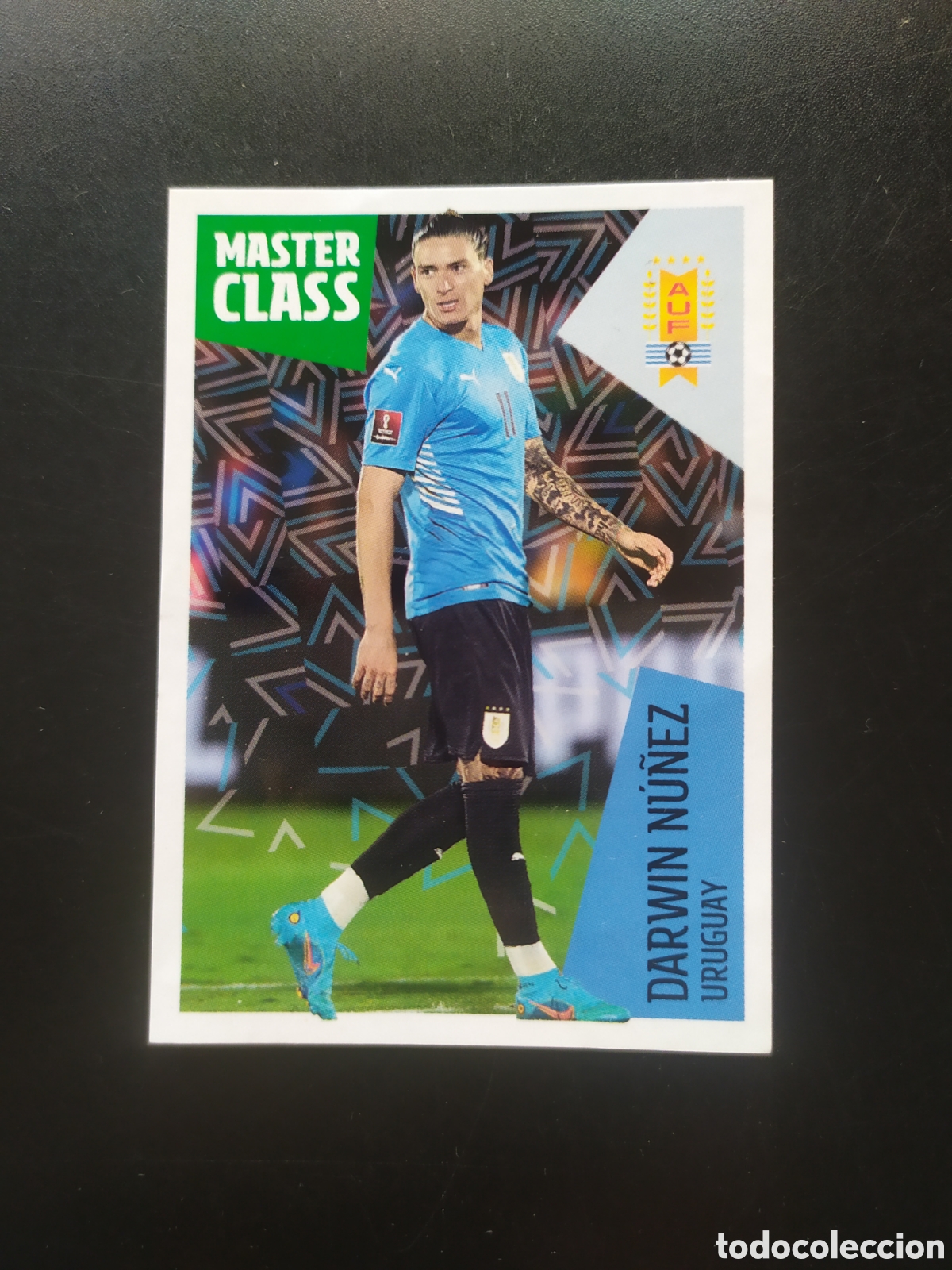 Cartes &agrave; collectionner de Football: FIFA WORLD CUP 2022 QATAR idolos Roja Carrefour panini Darwin Nu&ntilde;ez n&deg; 49 Uruguay