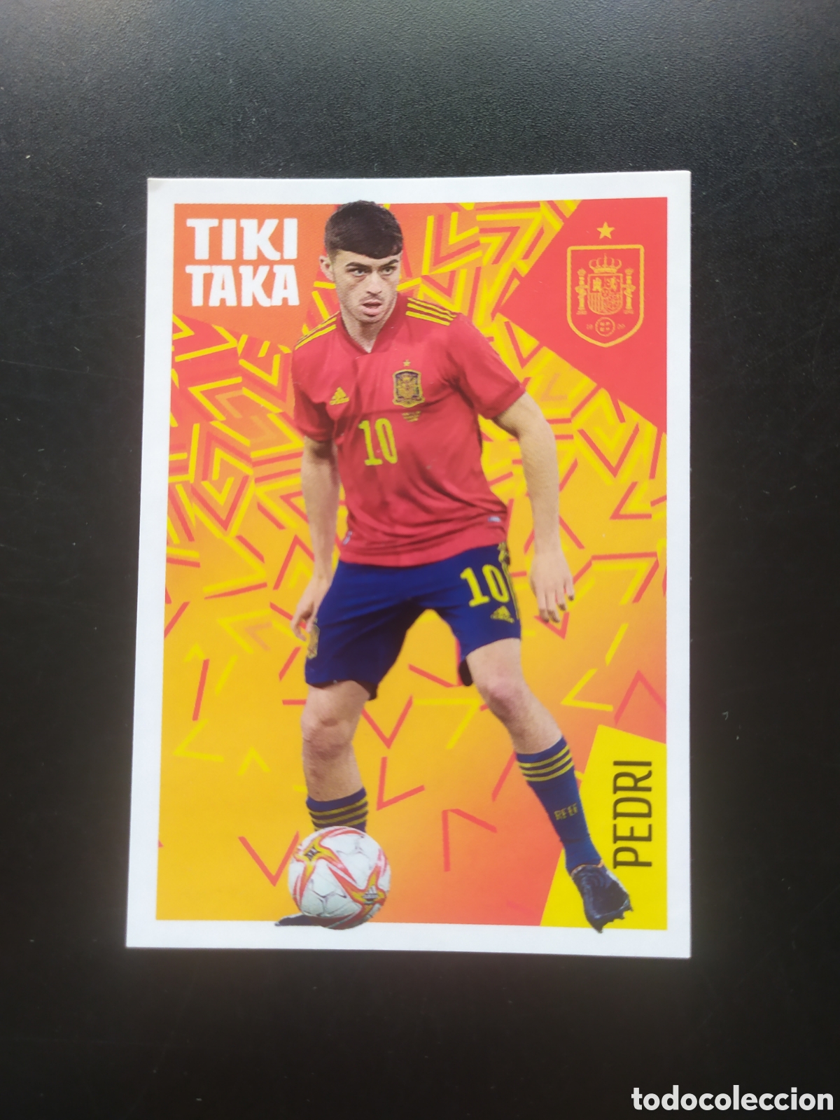 Cartes &agrave; collectionner de Football: FIFA WORLD CUP 2022 QATAR idolos Roja Carrefour panini Pedri n&deg; 31 Espa&ntilde;a