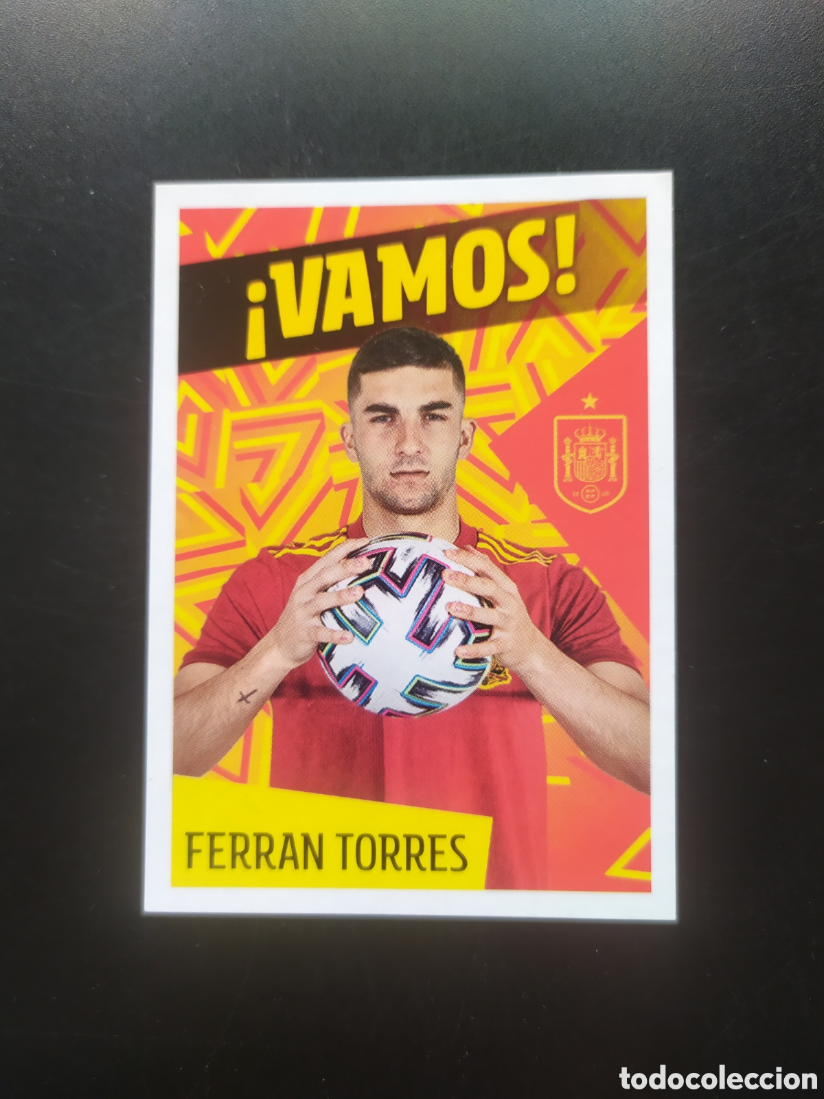 Cartes &agrave; collectionner de Football: FIFA WORLD CUP 2022 QATAR idolos Roja Carrefour panini Ferran Torres n&deg; 37 Espa&ntilde;a