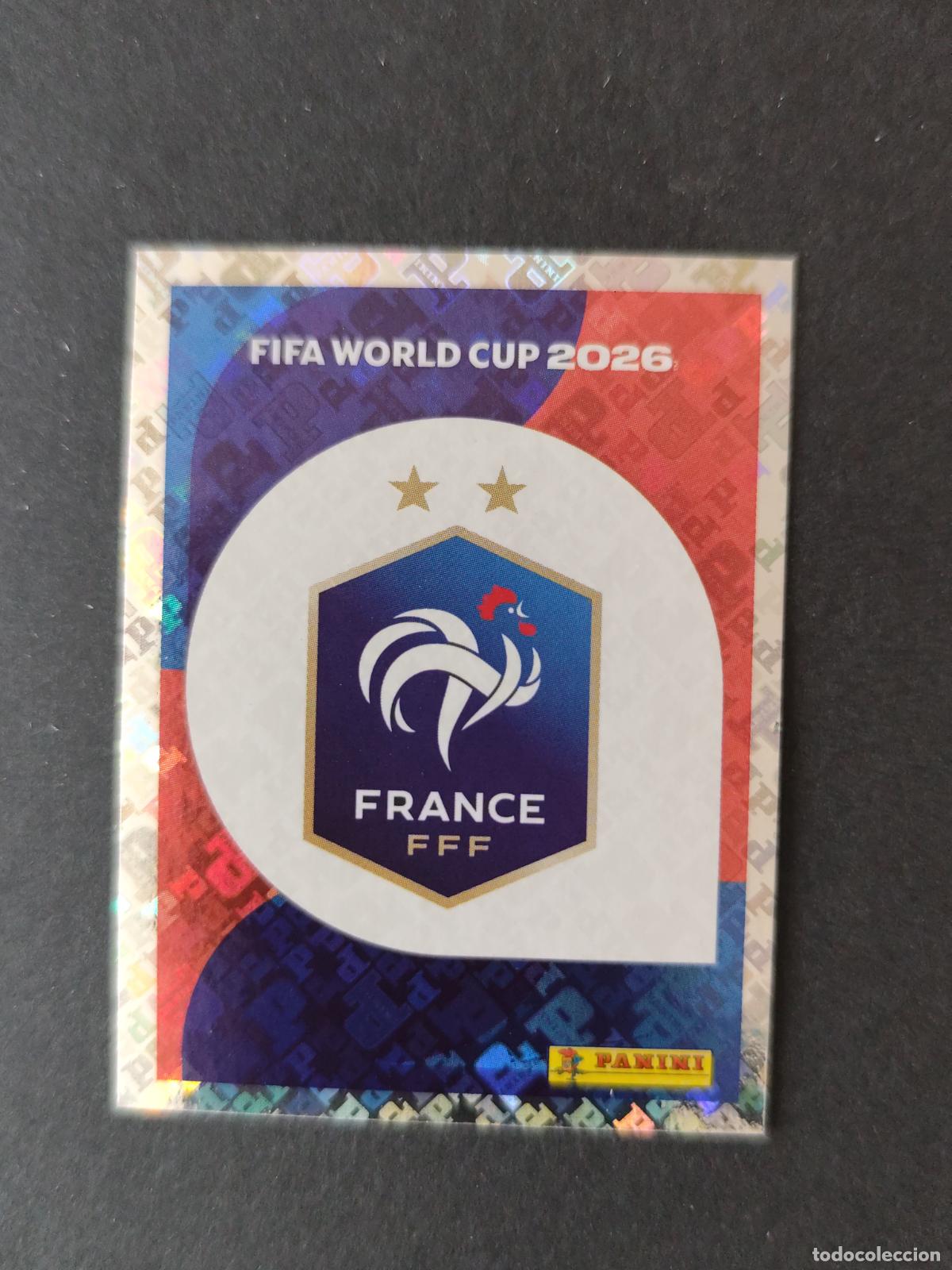 Cartes &agrave; collectionner de Football: FRA1 EMBLEM ESCUDO 1 FRANCIA MUNDIAL FIFA WORLD CUP 2026 STICKER PANINI SIN PEGAR
