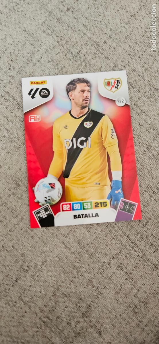 Figurine di Calcio: rayo vallecano batalla 272 adrenalyn 2025 2026 25 26 trading card