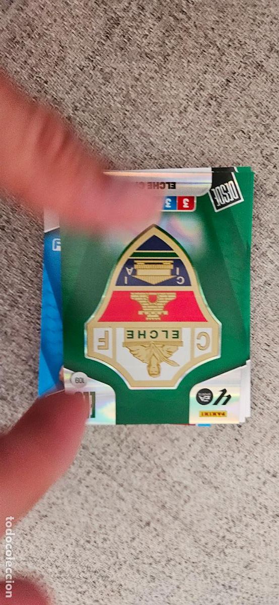 Cromos de F&uacute;tbol: elche 109 escudo adrenalyn 2025 2026 25 26 trading card