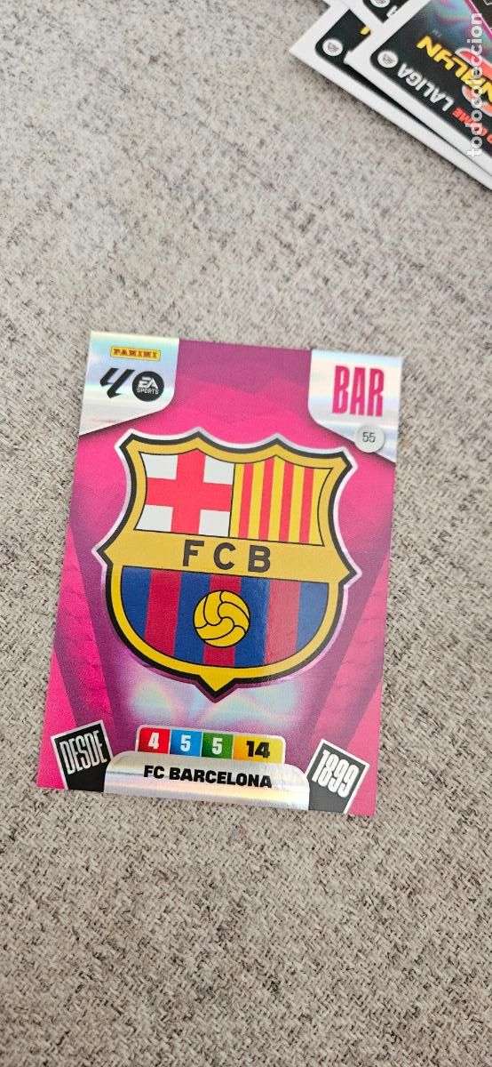 Cromos de Futebol: barcelona 55 escudo adrenalyn 2025 2026 25 26 trading card