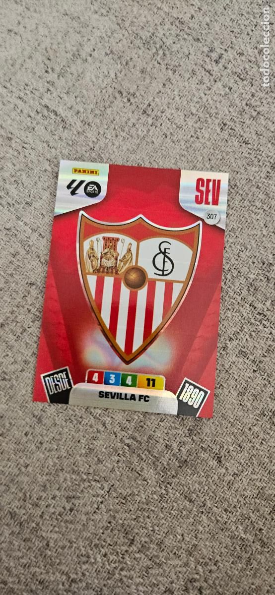 Cromos de Futebol: sevilla 307 escudo adrenalyn 2025 2026 25 26 trading card