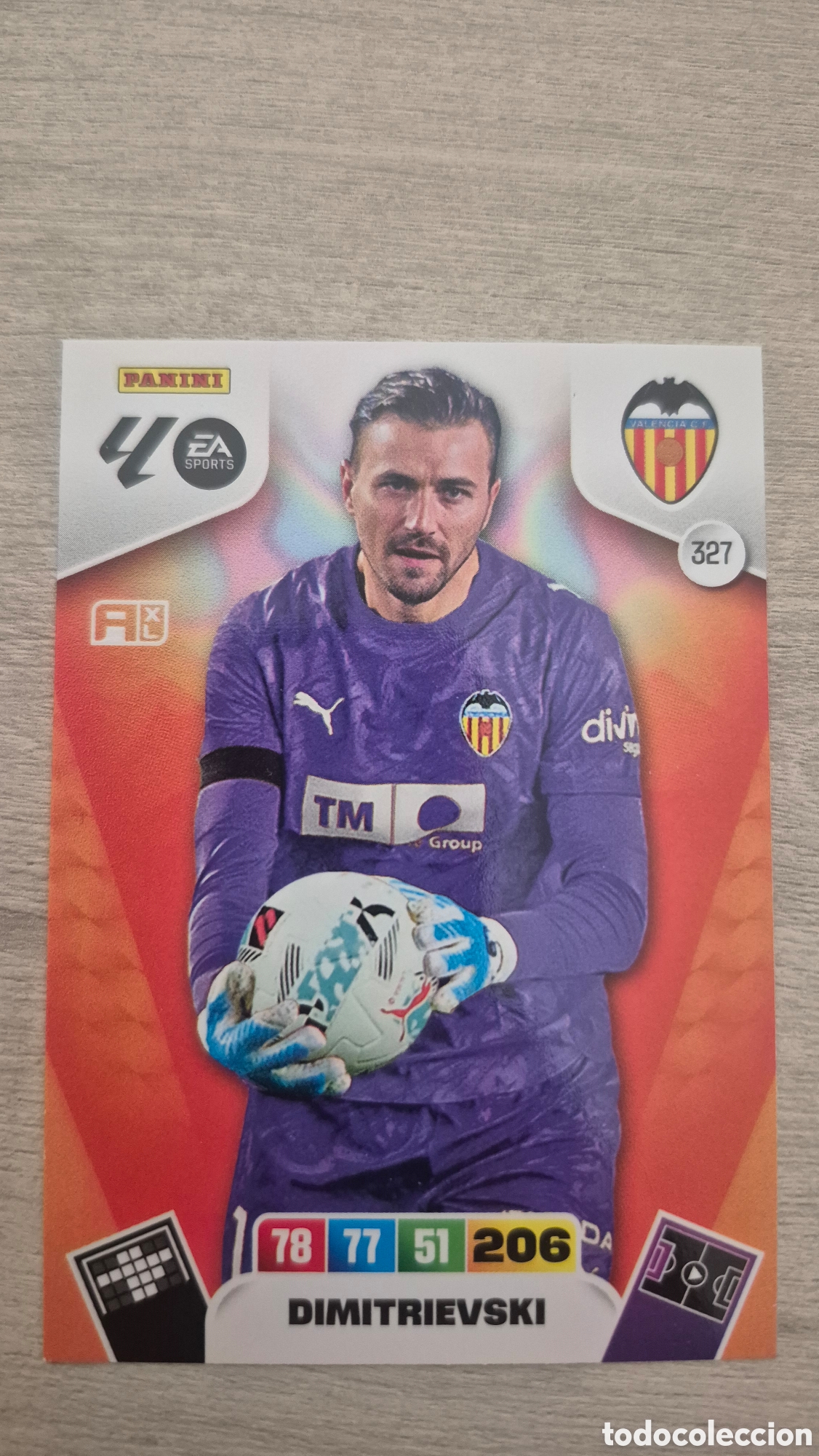 Cromos de F&uacute;tbol: N&deg;327 Valencia Dimitrievski Adrenalyn 25/26