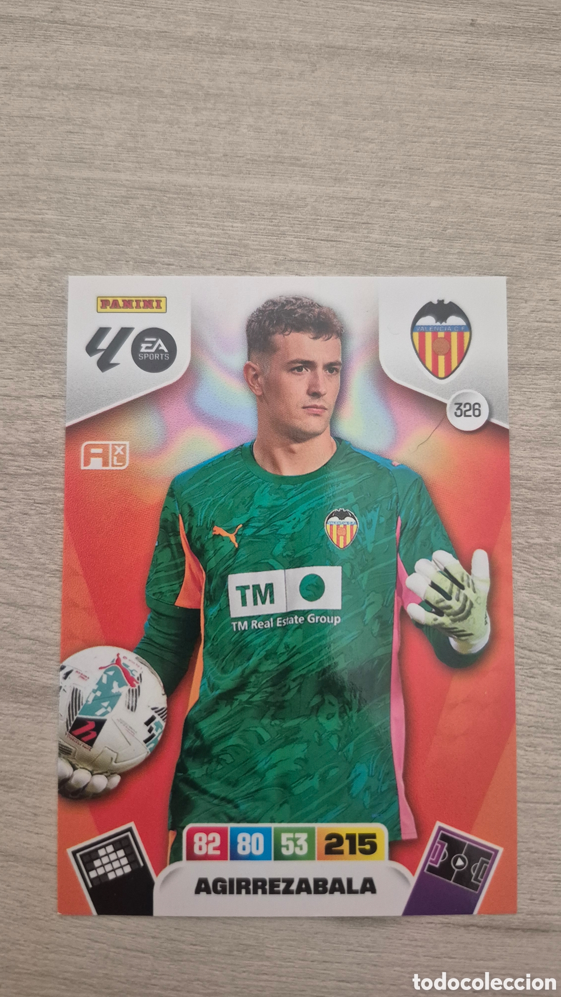 Cromos de F&uacute;tbol: N&deg;326 Valencia Agirrezabala Adrenalyn 25/26