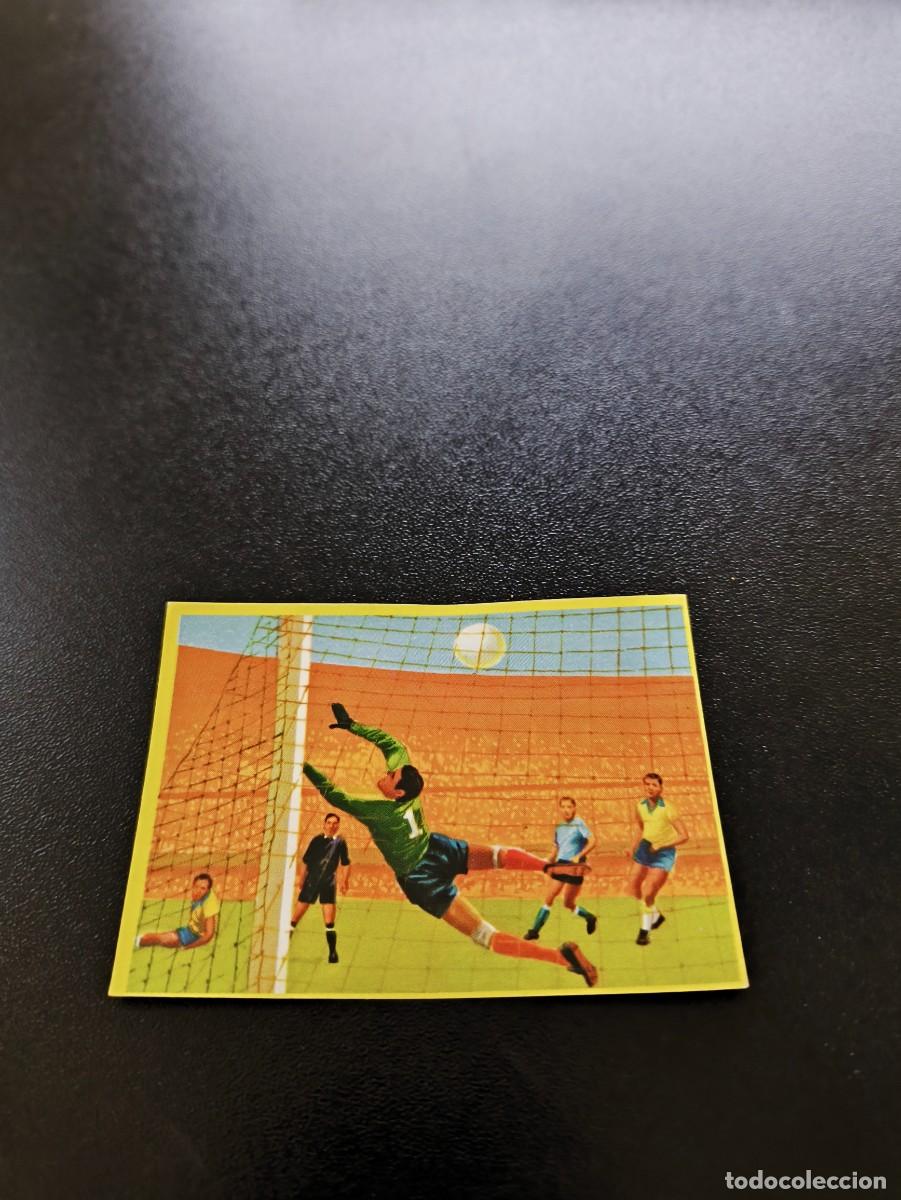 Cromos de F&uacute;tbol: 22 El gol de Schiaffino SIN PEGAR DANONE FUTBOL EN ACCION MUNDIAL 1982 82 NO PANINI