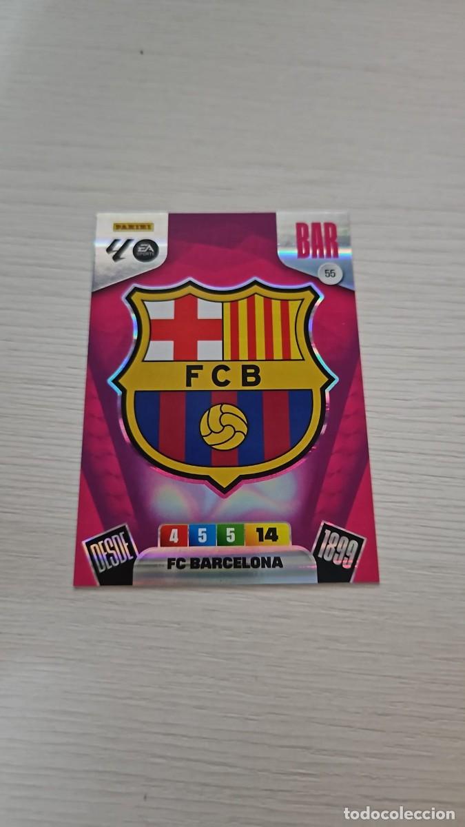 Cromos de F&uacute;tbol: 55 ESCUDO FC BARCELONA | ADRENALYN XL LALIGA 2025-26