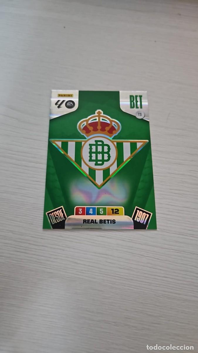 Cromos de F&uacute;tbol: 73 ESCUDO REAL BETIS | ADRENALYN XL LALIGA 2025-26
