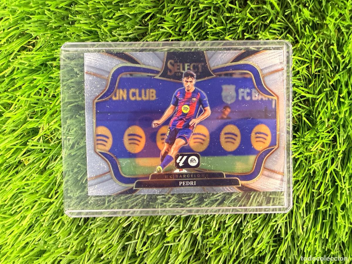 Cromos de F&uacute;tbol: N&ordm; 216 Pedri Base Field Level FC Barcelona Select La Liga 25 26