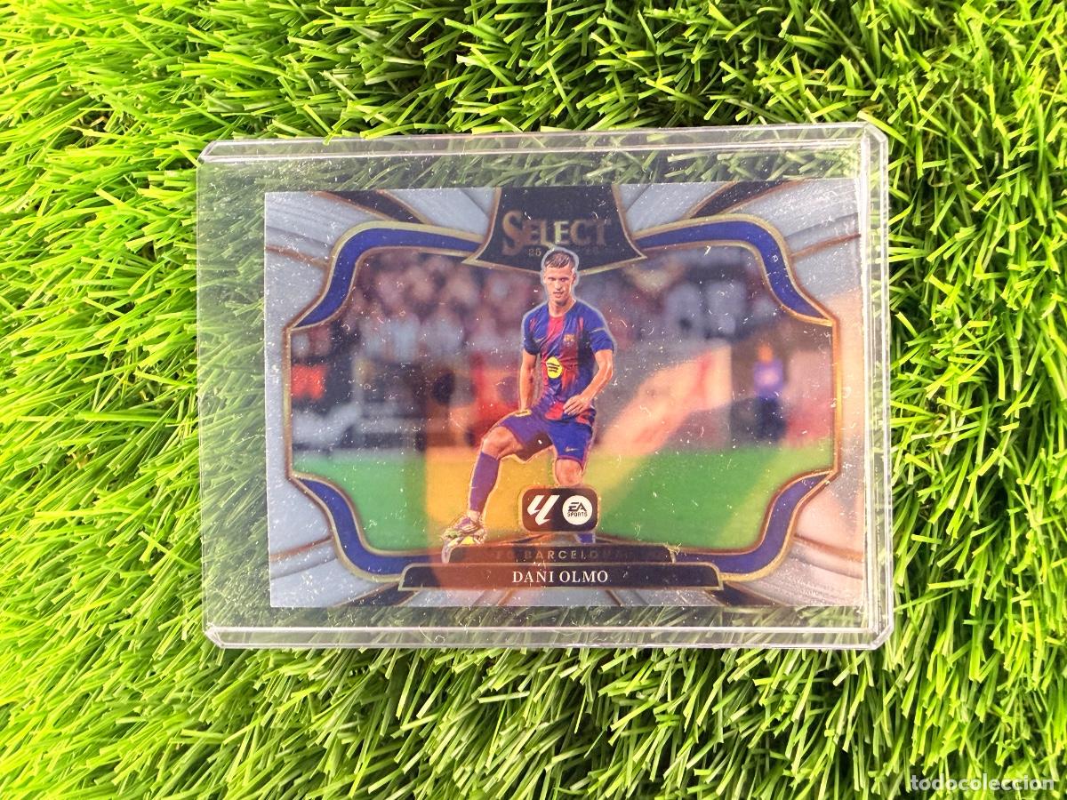 Fu&szlig;ball-Sticker: N&ordm; 248 Dani Olmo Base Field Level FC Barcelona Select La Liga 25 26