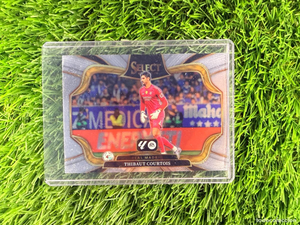 Cartes &agrave; collectionner de Football: N&ordm; 244 Thibaut Courtois Base Field Level Real Madrid CF Select La Liga 25 26