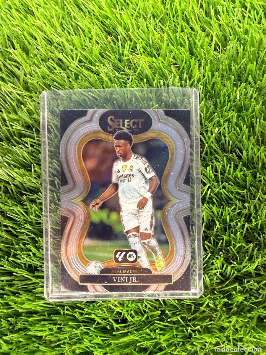 Cartes &agrave; collectionner de Football: N&ordm; 117 Vin&iacute;cius Jr Base Mezzanine Real Madrid CF Select La Liga 25 26