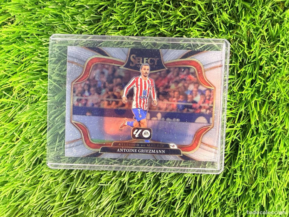 Cromos de F&uacute;tbol: N&ordm; 240 Antoine Griezmann Base Field Level Atl&eacute;tico de Madrid Select La Liga 25 26