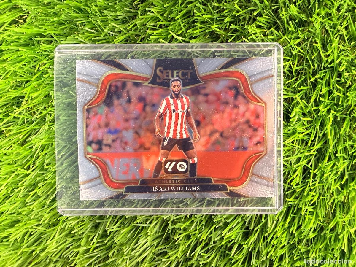 Cromos de F&uacute;tbol: N&ordm; 211 I&ntilde;aki Williams Base Field Level Athletic Club Select La Liga 25 26
