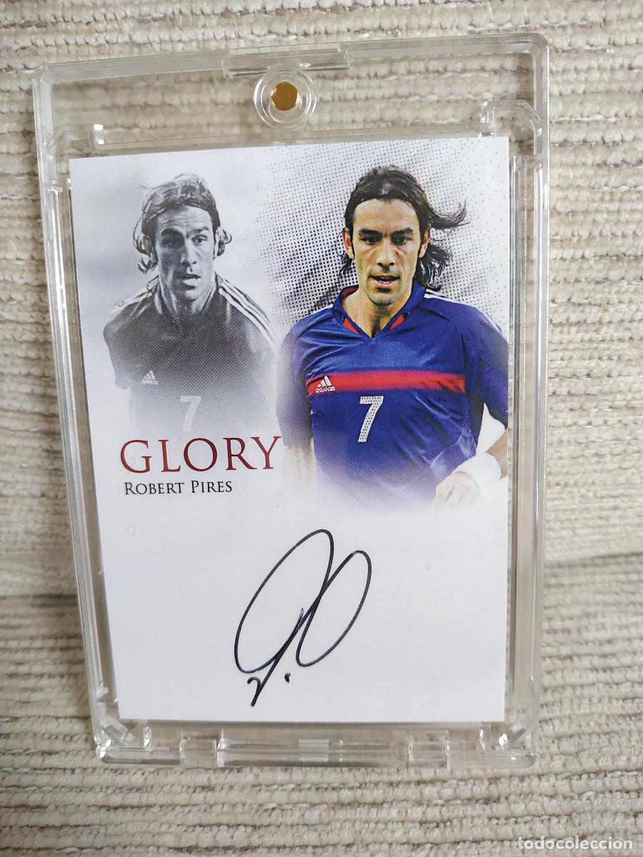 Fu&szlig;ball-Sticker: Robert Pires. France. Glory. Futera. Auto on Card. /3