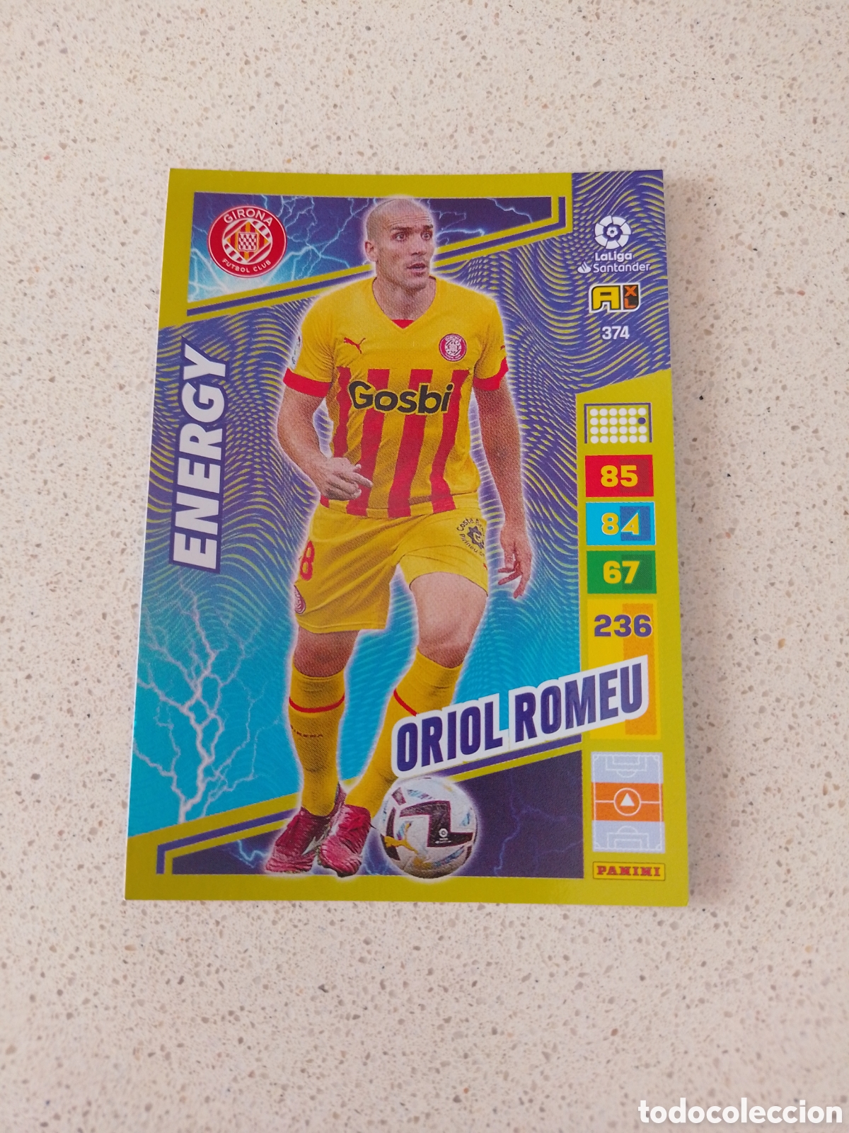 Cromos de Futebol: CARTA 374 ENERGY ORIOL ROMEU GIRONA. ADRENALYN XL 22/23.