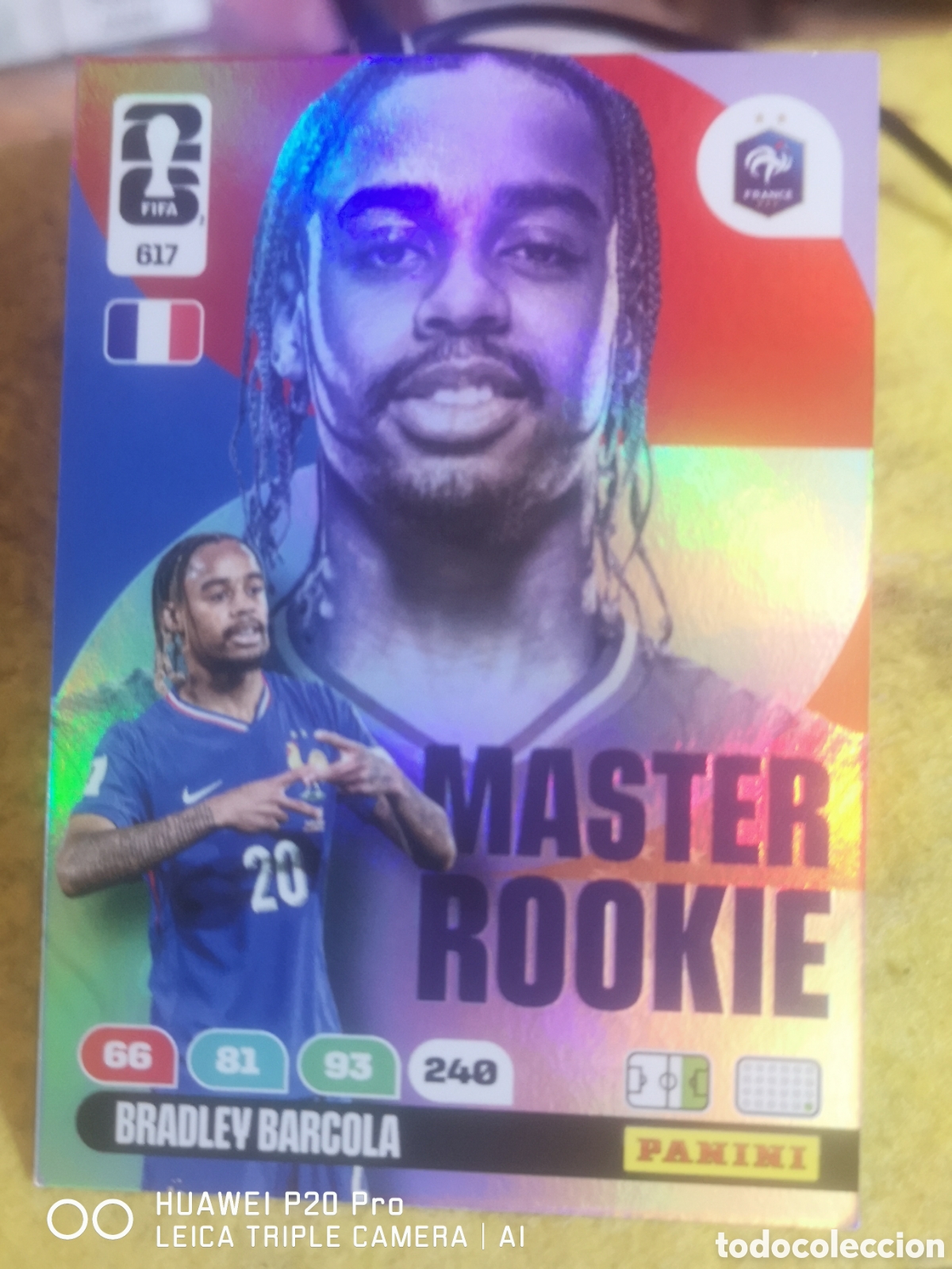 Cartes &agrave; collectionner de Football: ADRENALYN FIFA WORLD CUP 2026 MASTER ROOKIE BRADLEY BARCOLA 617 FRANCIA