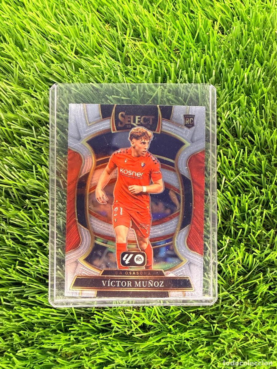 Cartes &agrave; collectionner de Football: N&ordm; 42 V&iacute;ctor Mu&ntilde;oz Base Terrace CA Osasuna Select Liga 25 26