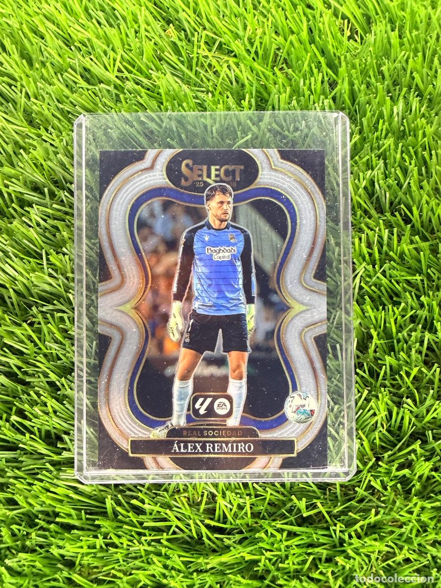 Fu&szlig;ball-Sticker: N&ordm; 166 &Aacute;lex Remiro Base Mezzanine Real Sociedad Select Liga 25 26