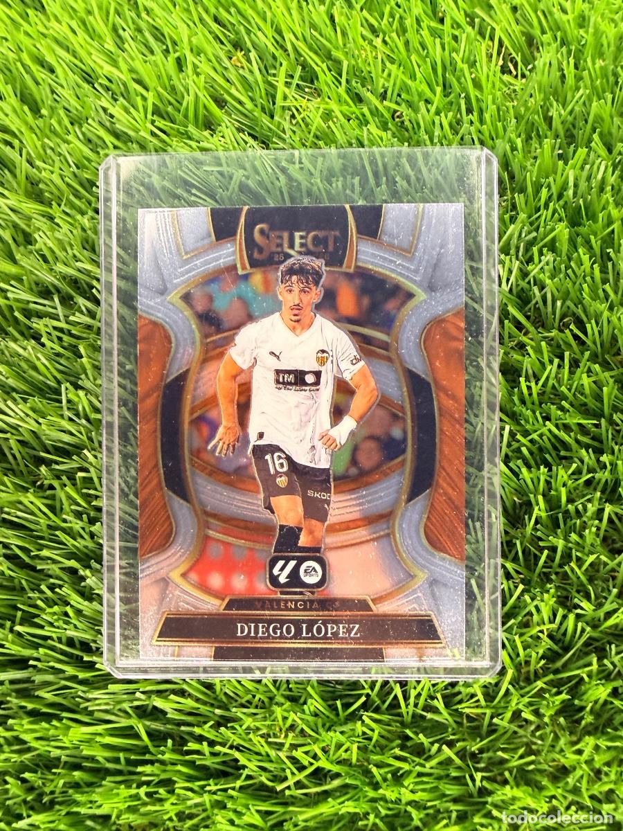 Cromos de F&uacute;tbol: N&ordm; 58 Diego L&oacute;pez Base Terrace Valencia CF Select Liga 25 26