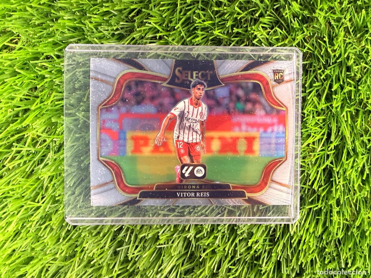 Cromos de F&uacute;tbol: N&ordm; 229 Vitor Reis Base Field Level Girona FC Select Liga 25 26
